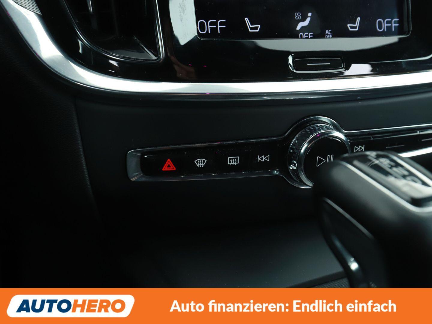 Volvo V60 2.0 T4 R-Design Aut.*NAVI*ACC*360CAM*HK*SHZ*