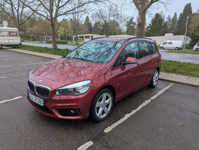 BMW 220 Gran Tourer 220d Steptronic Sport Line S...