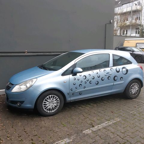 Opel Corsa D *90Ps-integr. Fahrradträger*