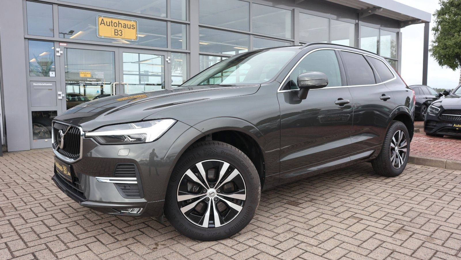 Gebrauchtwagen Volvo XC60 XC60 Momentum Pro LED Kamera Winter-Paket ACC in Bergen