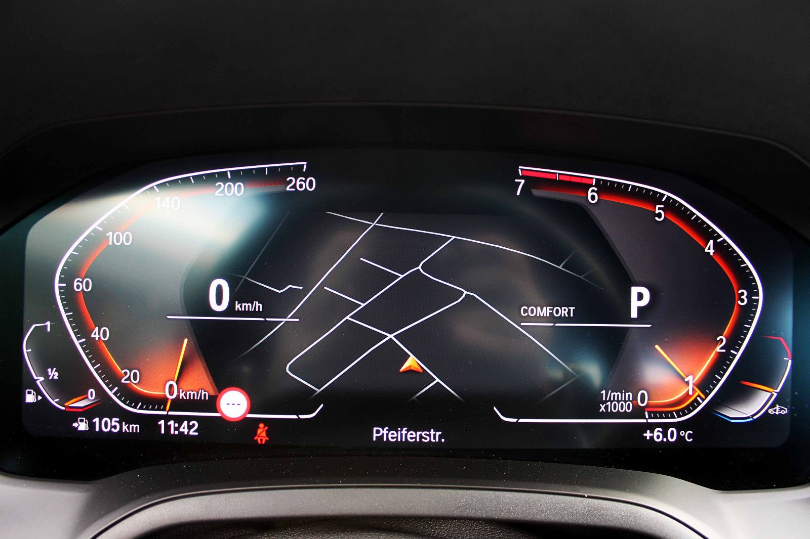 Fahrzeugabbildung BMW 320i xDrive MSport Steptr. Temp PDC KAM LED NAV