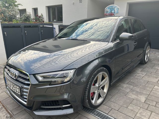AUDI S3 Sportback 2.0 TFSI quattro Pano Virtual B&amp;O