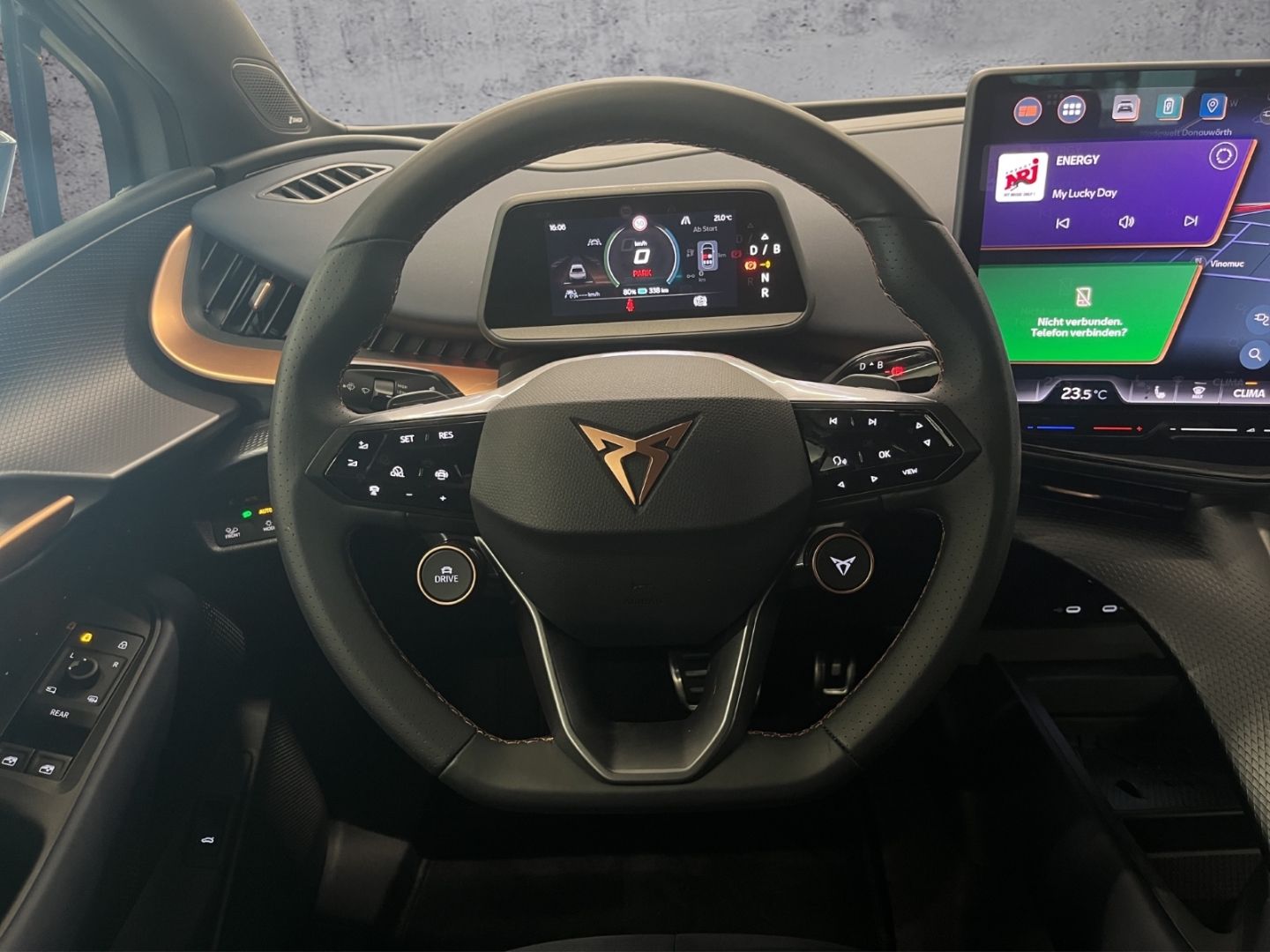 Cupra Tavascan - Bild 12