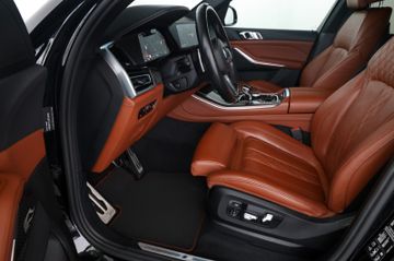BMW X5 xDrive30d M Sport Komfortsitz LUFT 360°AHK 22