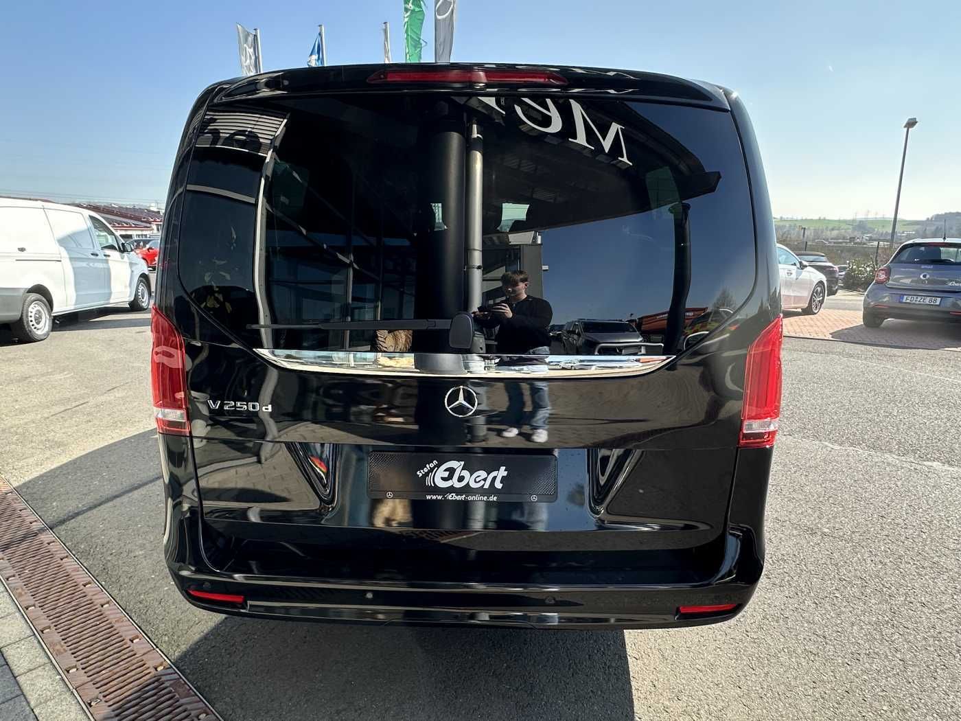 Fahrzeugabbildung Mercedes-Benz V 250 d EDITION Leder Kamera ILS 7Sitze