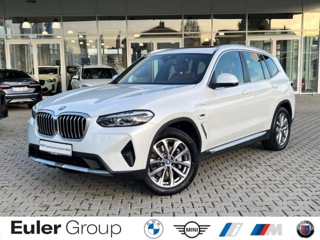 BMW X3 xDrive 30e A LED Fernlichtass. Parkass. AHK-k