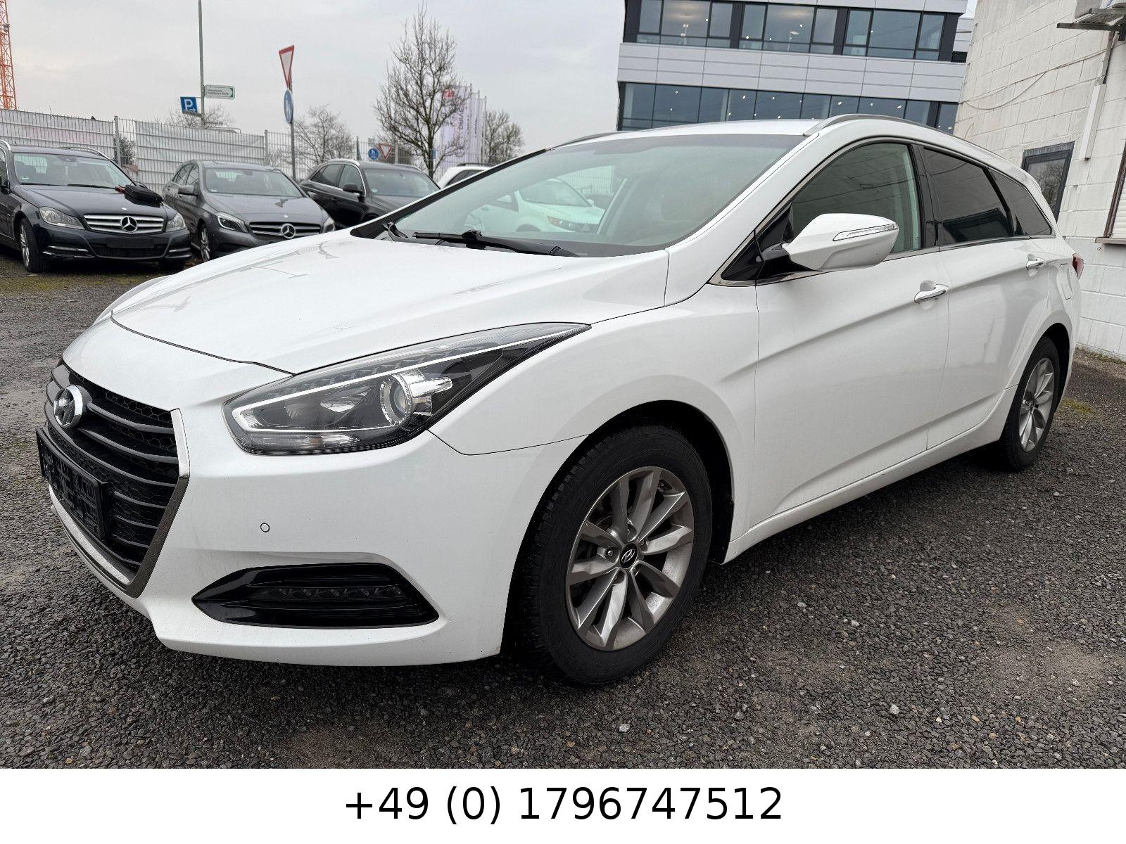 Hyundai i40 cw blue