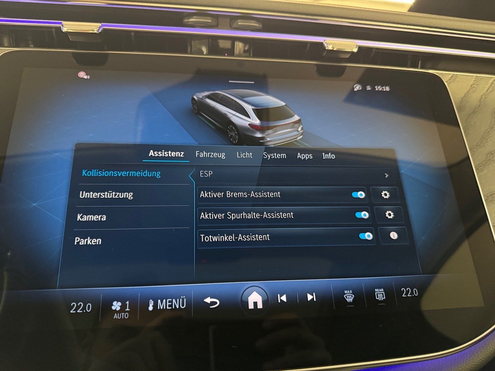 Fahrzeugabbildung Mercedes-Benz E 220 T d AVANTGARDE*Pano*AHK*Distronic*Totwink*