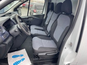 Opel Vivaro - 7