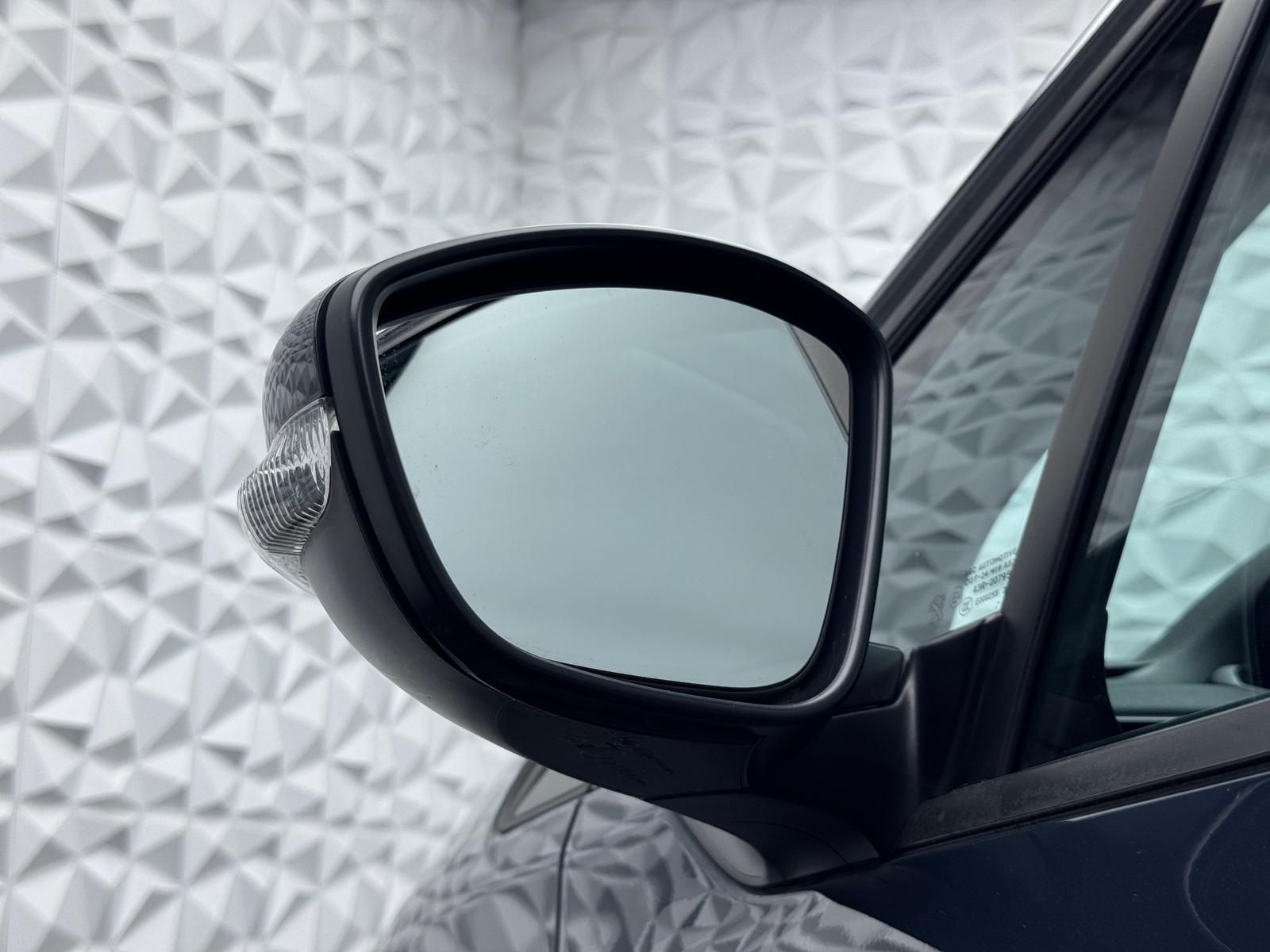 Fahrzeugabbildung Peugeot 1.2 e-VTi/PDC/TEMPOM/LED/HiFi/SITZHEIZ/ALLWETTER
