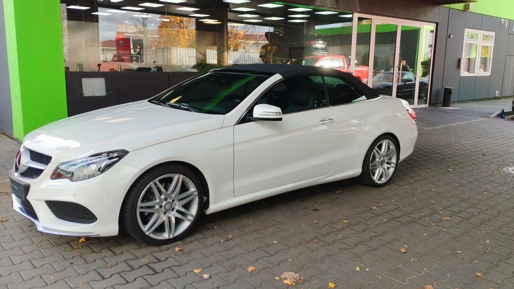 Mercedes-Benz E 220