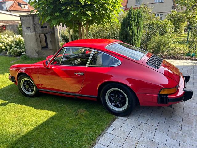 Porsche 911  S MATCHING 