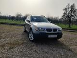 BMW X3 / E83 3.0d - BMW X3 aus 2005 mit Diesel-Antrieb