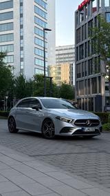 Mercedes-Benz Mercedes A 220 d AMG-Line MB-100 Garantie 8-fach