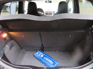 Fotografie 14 des Skoda Citigo Fun 1.0 44kw M+S ALU Sitzheizung