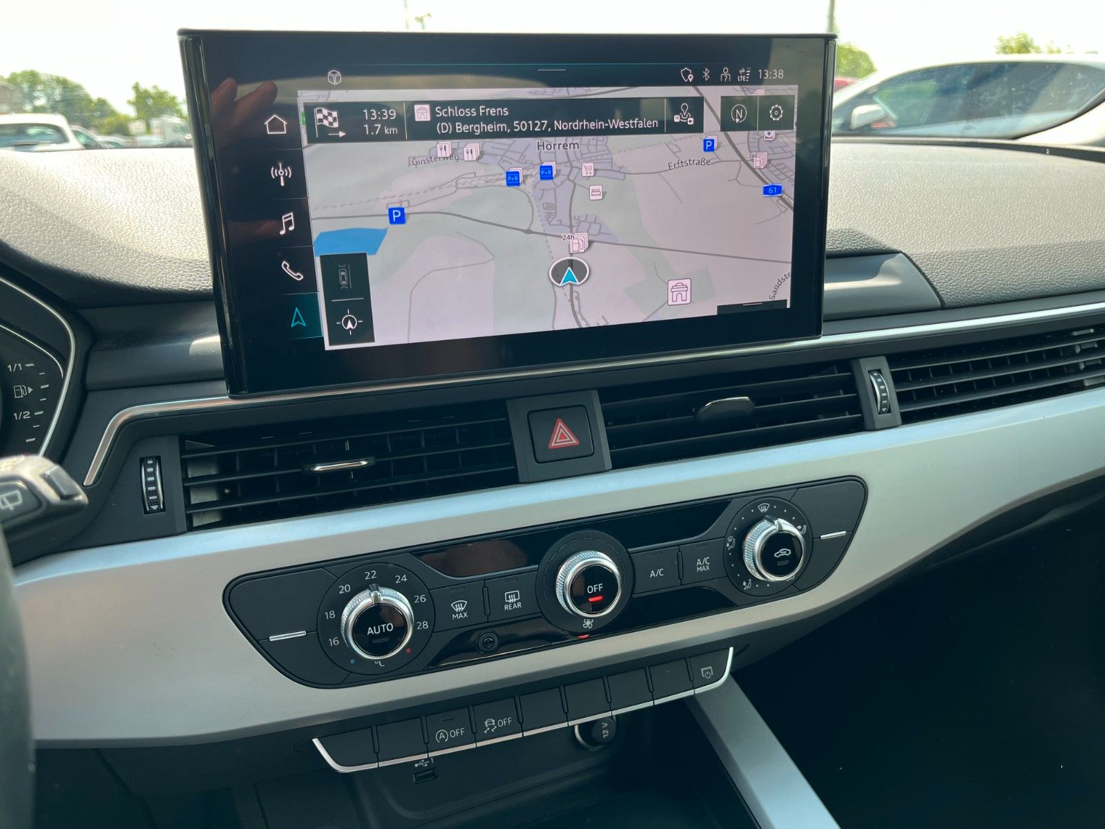 Fahrzeugabbildung Audi A4 Avant 35 TDI basis Aut. Navi LED 1.HAND PDC