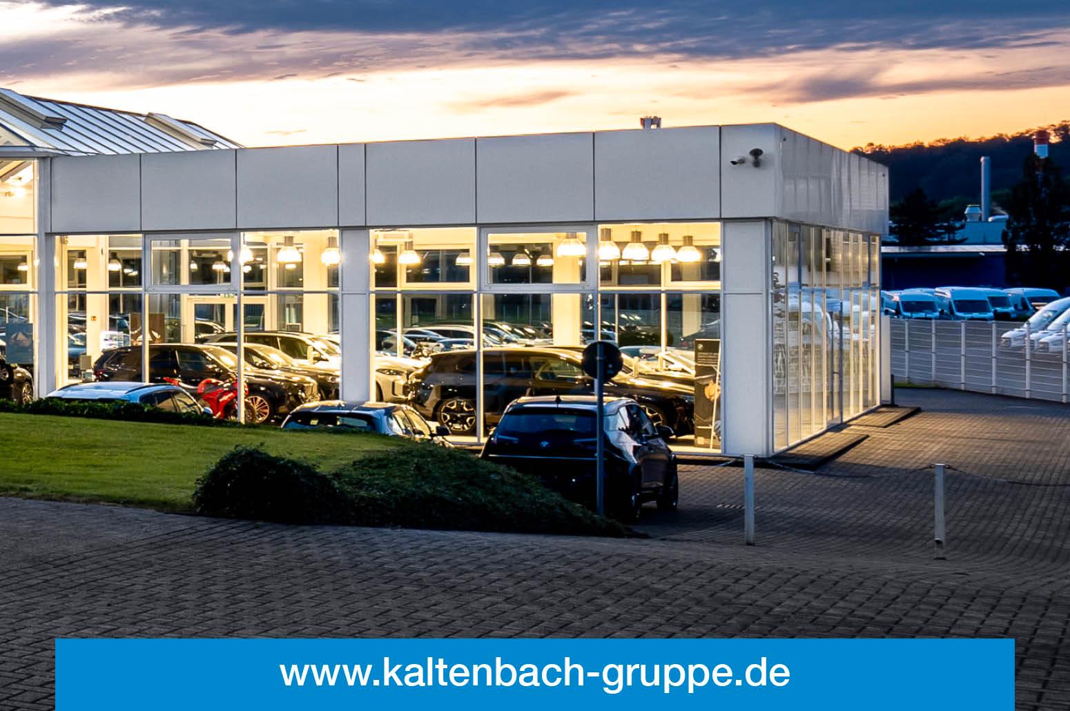 showroom-image-bottom