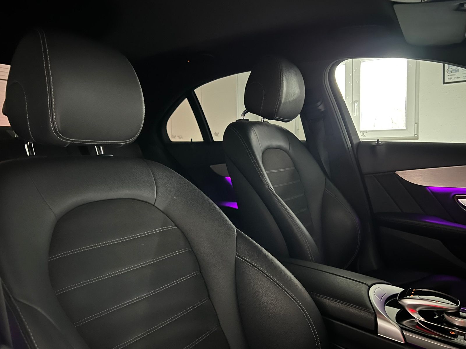 Fahrzeugabbildung Mercedes-Benz C 300 Lim. AMG-LINE/360*/BURMESTER/WIDESCREEN