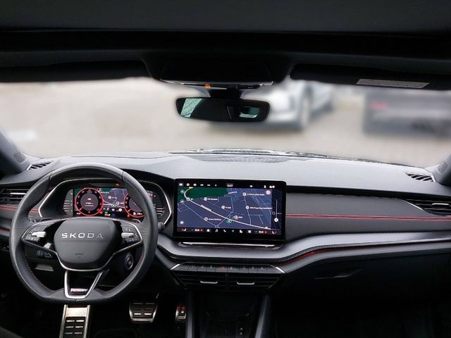 Octavia Combi RS MATRIXLED*AHK*PANO*HUD