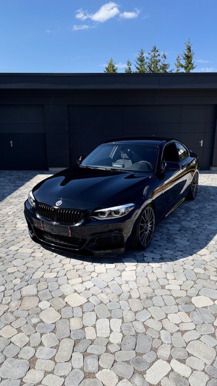 Image of BMW M240i
