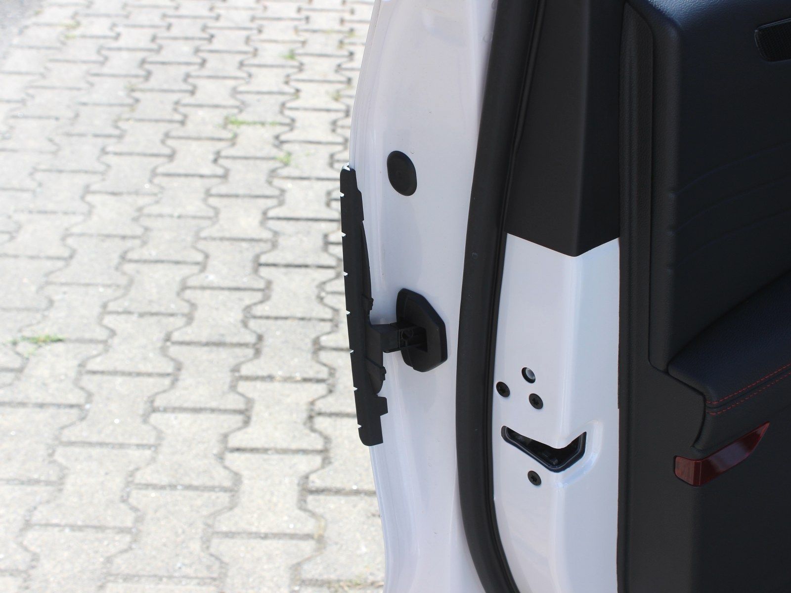 Fahrzeugabbildung Ford Kuga Plug-In Hybrid ST-Line 2,5 Duratec