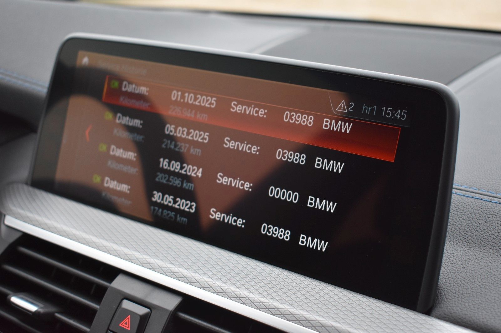 Fahrzeugabbildung BMW X3 xDrive 30 d M Sport AHK LED Standheizung H&K