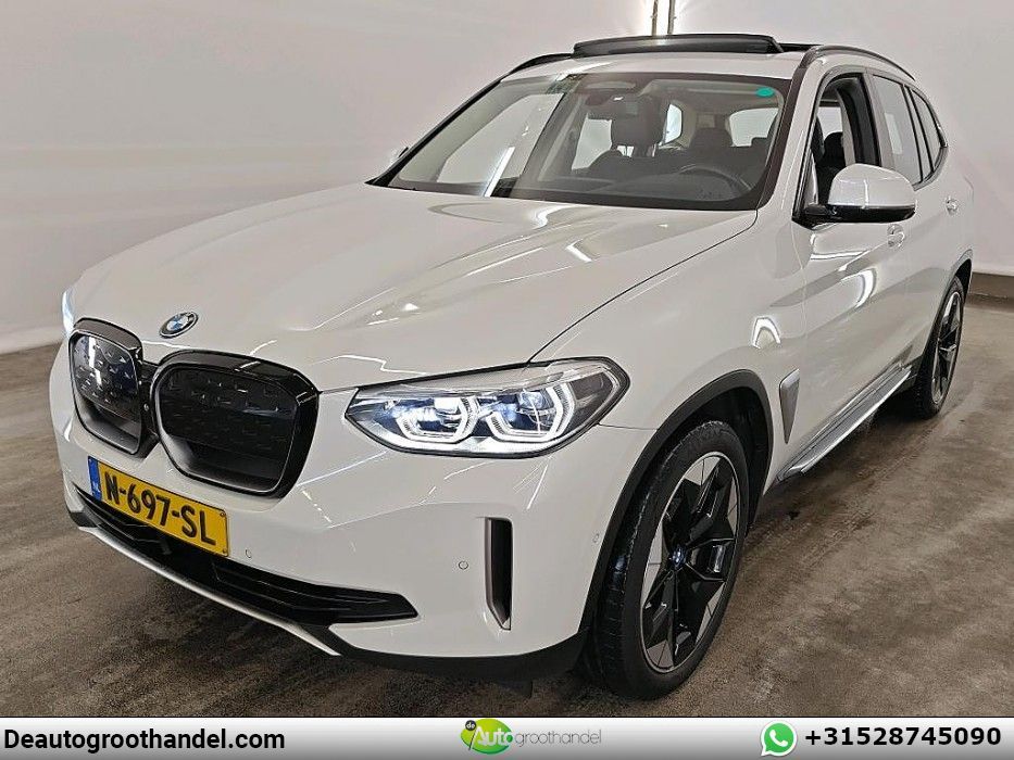 BMW iX3 High Executive 80 kWh Pano