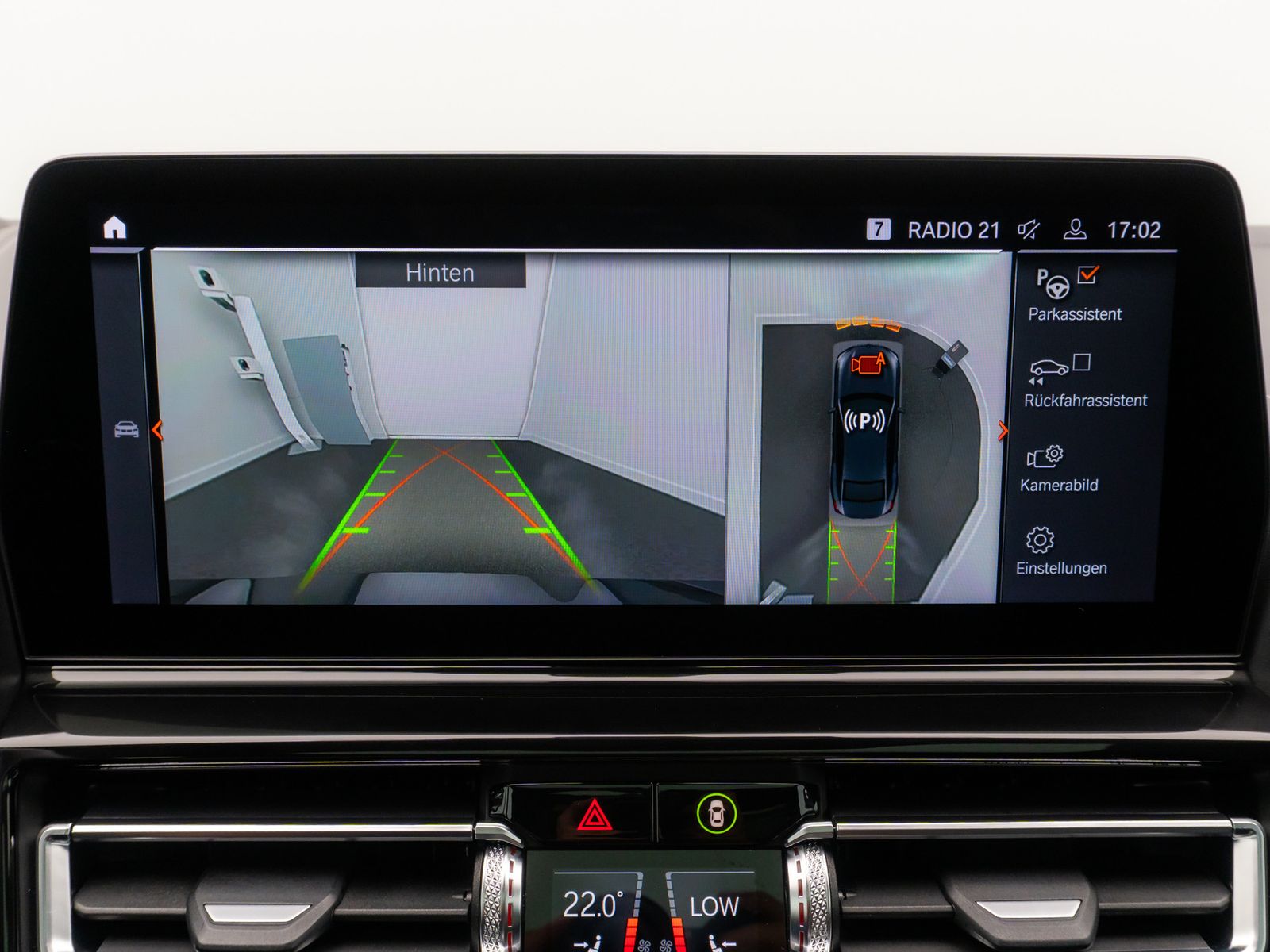 Fahrzeugabbildung BMW M850i xD GC 360° Laser SoftCl DisplKey Belüftung