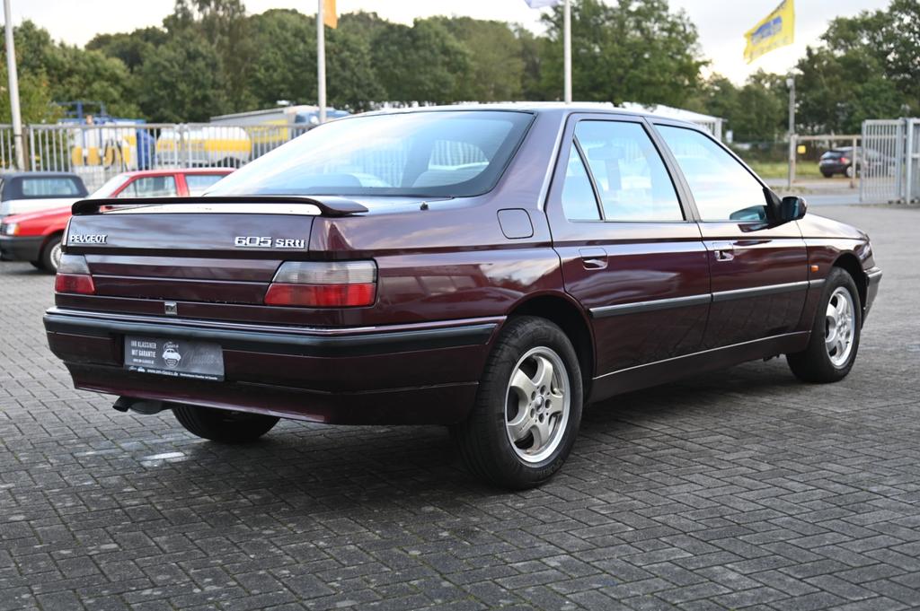 Peugeot 605