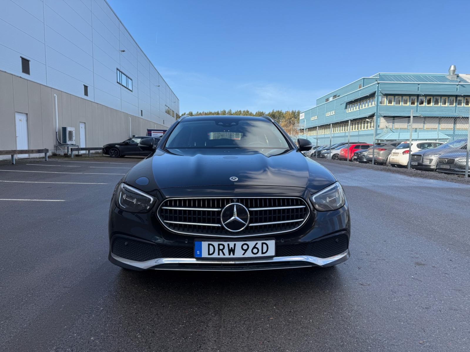 Mercedes-Benz E 300 E T-Modell E 300 de