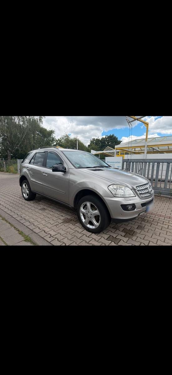 Mercedes-Benz ML500 2007 — photo 7