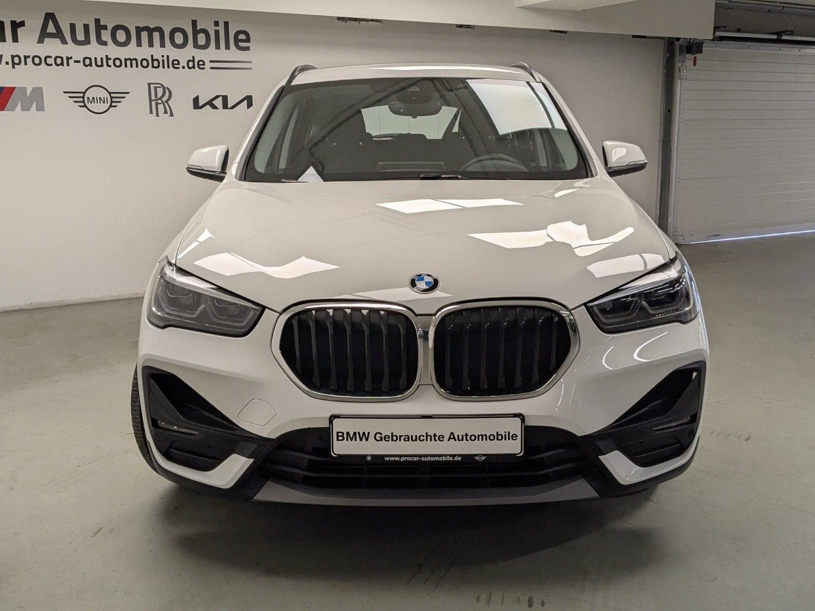 BMW X1 sDrive18d AHK HuD PA PDC DAB LED Shz Navi