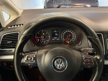 Volkswagen Sharan - 4