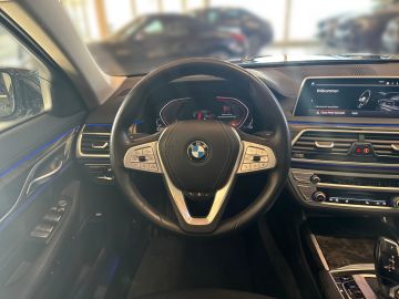 BMW 730 - 8