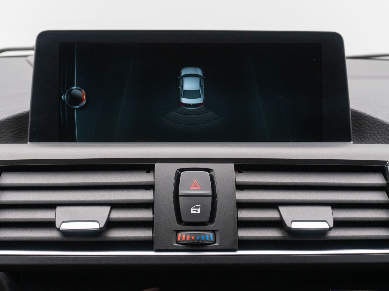 Fahrzeugabbildung BMW M2 Coupé Xenon H/K Alarm DAB NavPro Leder 19Zoll
