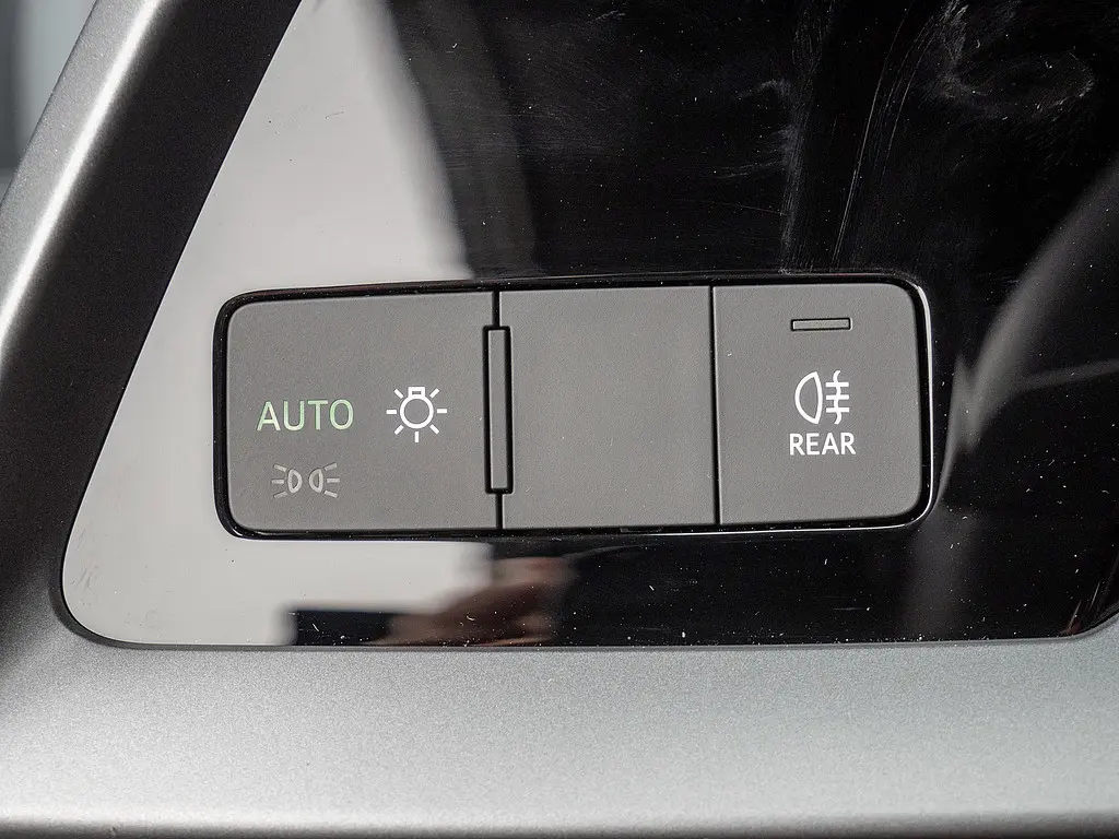 Audi A3 Limousine 30 TFSI PDC SHZ KAMERA NAVI AHK ACC, миниатюра 17