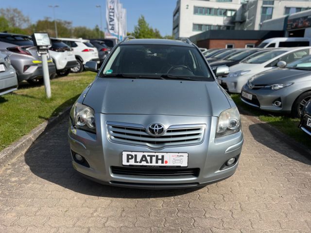 Toyota Avensis  Kombi 1.8 Travel