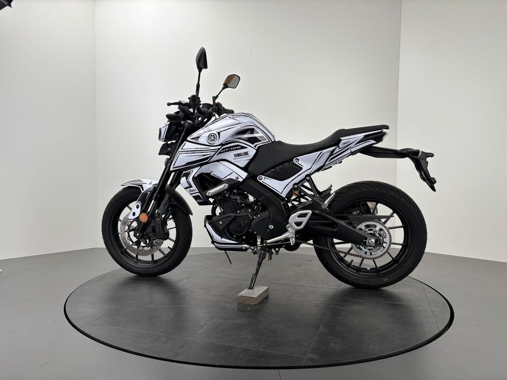 Fahrzeugabbildung Yamaha MT-125 *HERBST DEALS*YAMAHA RIDER FOLIERUNG