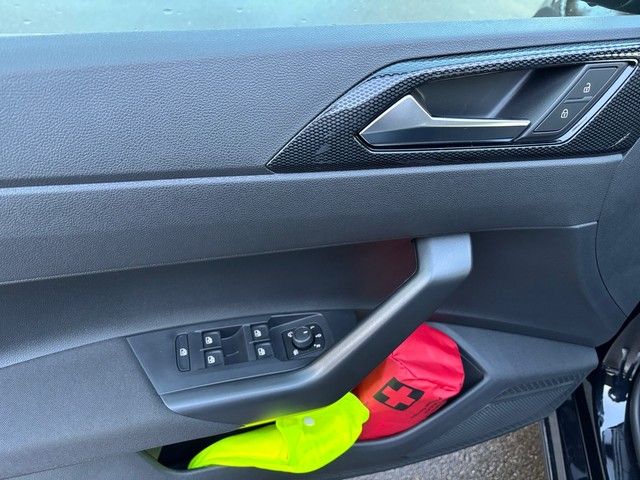 Fahrzeugabbildung Volkswagen Polo 1.0TSI DSG Life SHZ+NAVI+LED+APP+EPH+WR+