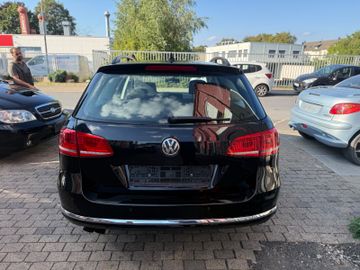 Volkswagen Passat Variant - 4