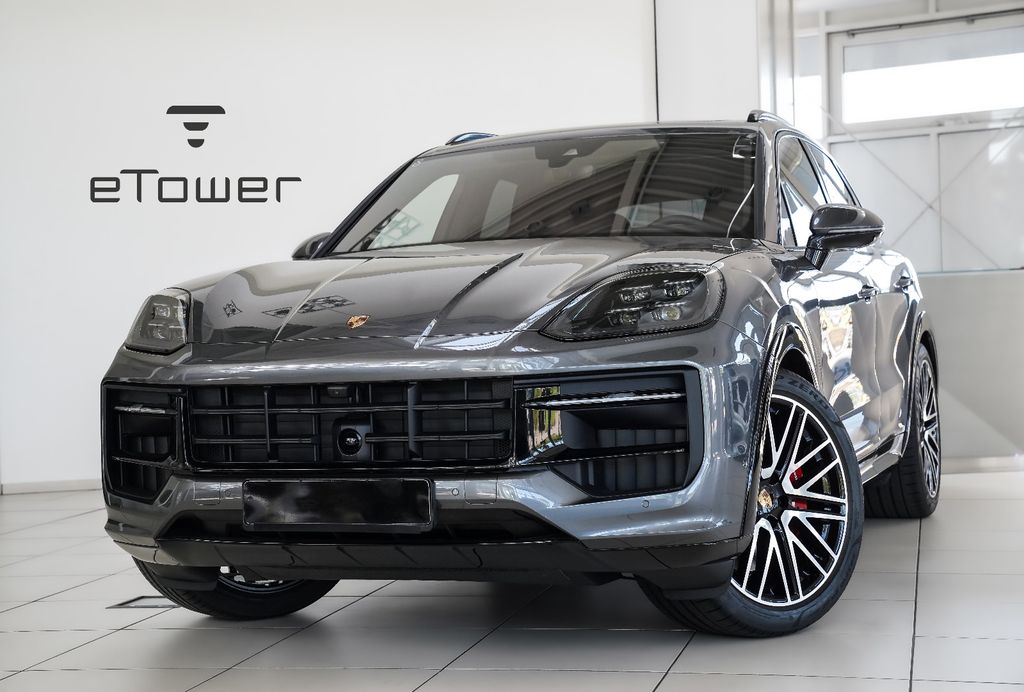 Porsche Cayenne GTS Hinterachslenkung 360 Pano AHK ACC