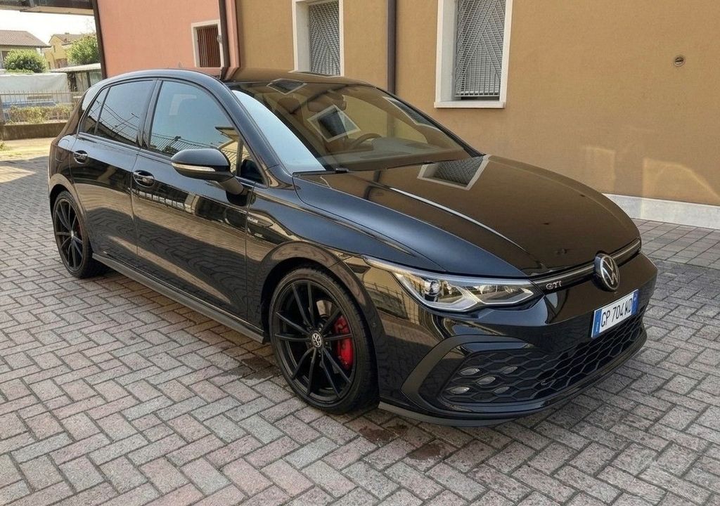 Image of Volkswagen Golf