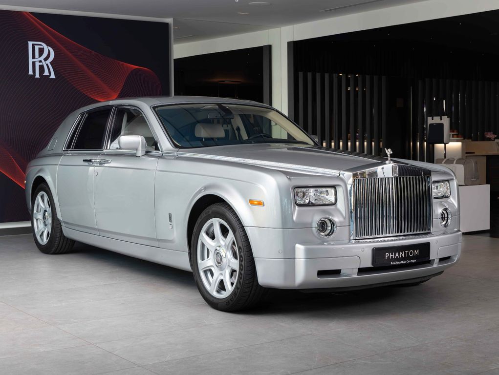 Rolls-Royce Phantom