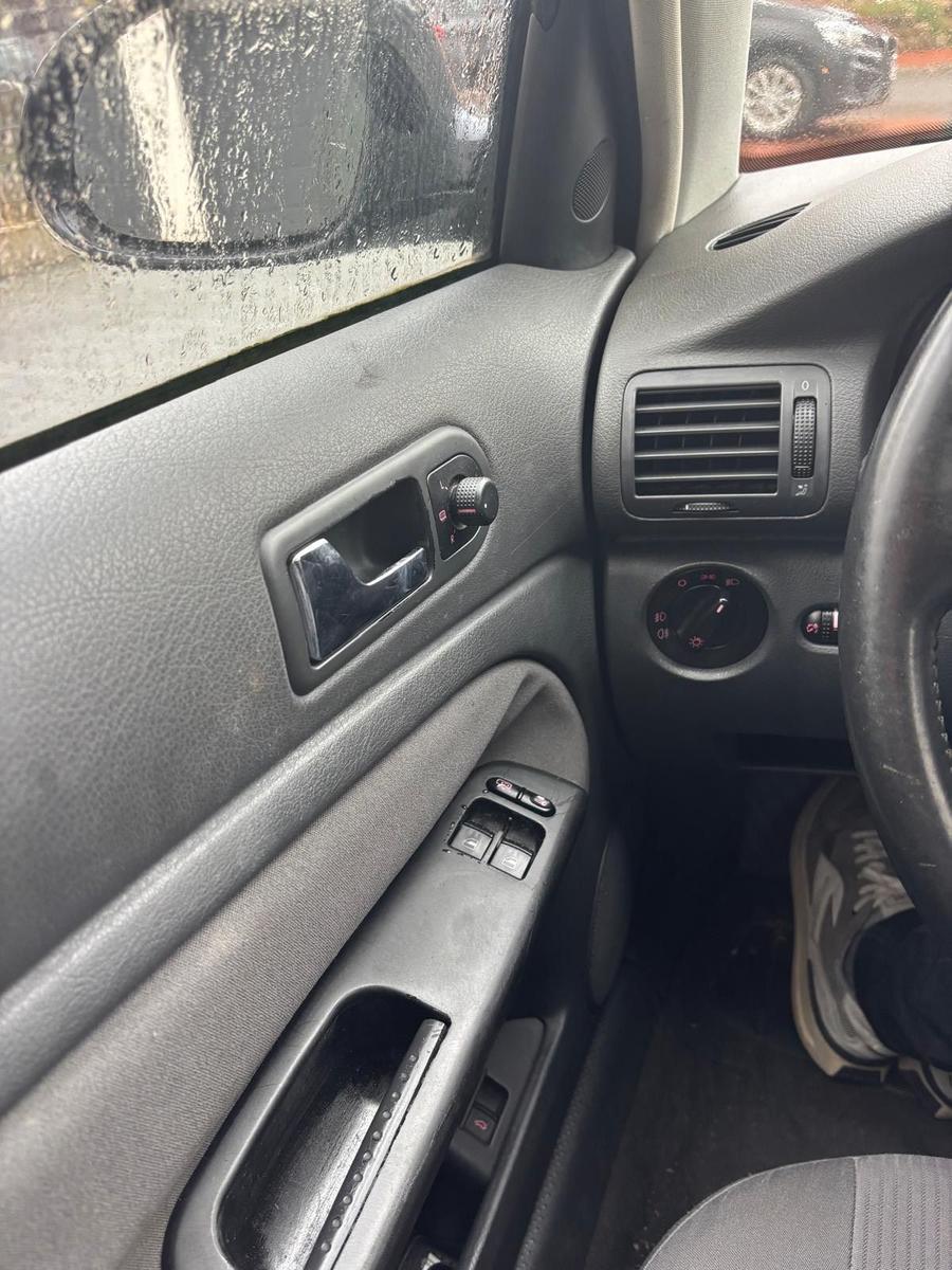 Volkswagen Passat 2006 — photo 7