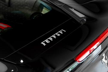 صورة مصغرة 38 لـ 2017 Ferrari 488 GTB