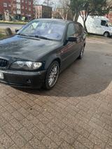 BMW e46 touring 325i - BMW 325 aus 2000: 325i
