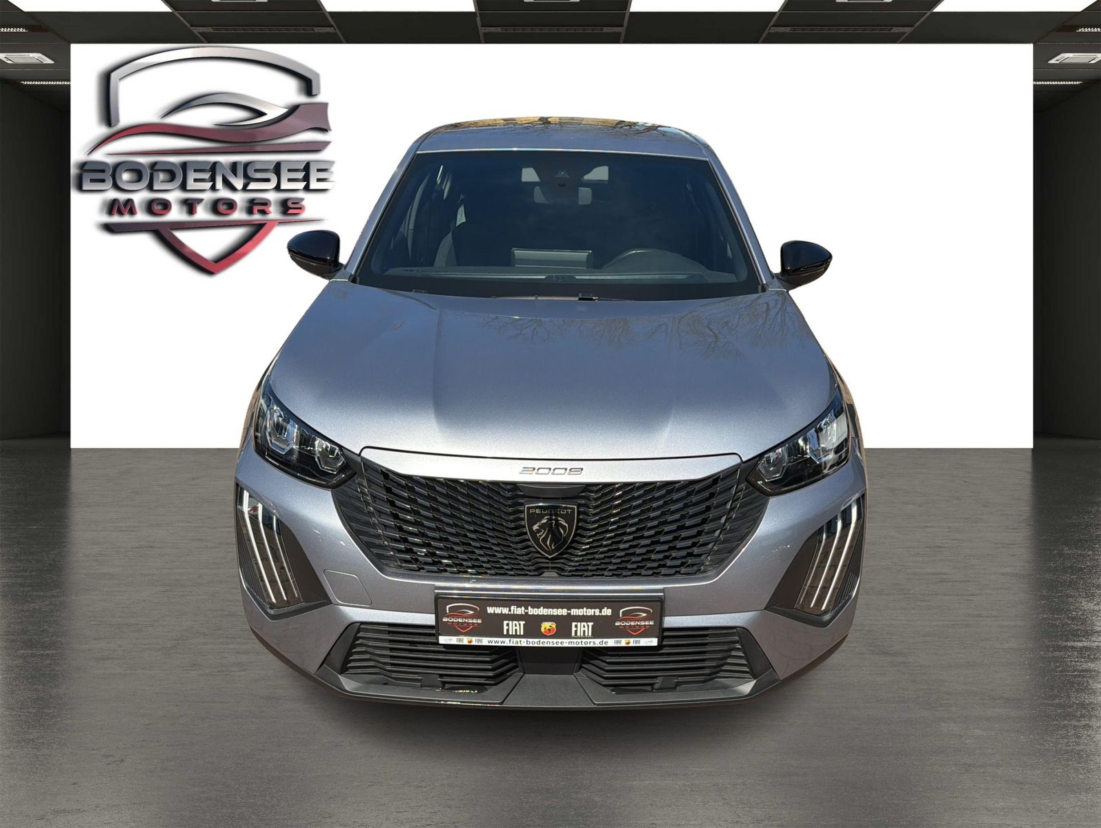 Fahrzeugabbildung Peugeot 2008 Hybrid 136 PS Style