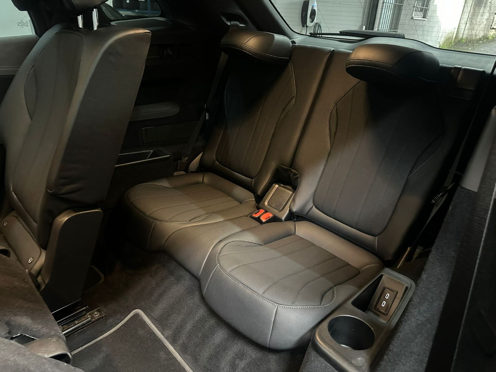 Fahrzeugabbildung Mercedes-Benz EQS 450 SUV *PANORAMA*KEYGO*7 SITZER*