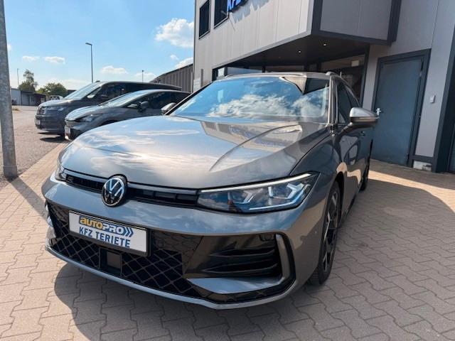 Volkswagen Passat Variant 2.0 TDI R-line ACC LED