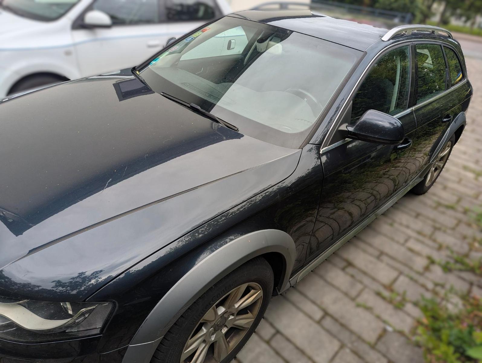 Audi A4 ALLROAD 2011 — photo 6
